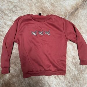 Women’s crewneck with ducks